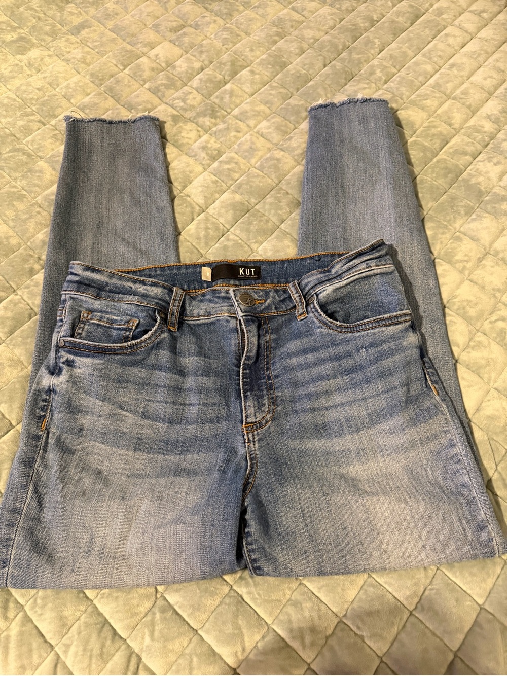 KUT from the Kloth Light Wash Skinny Jeans - Blue - size 8